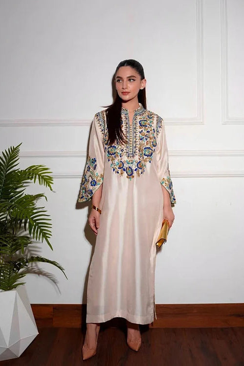 Alizey Saad Raw Silk Hand Embellished 3 Piece Dress