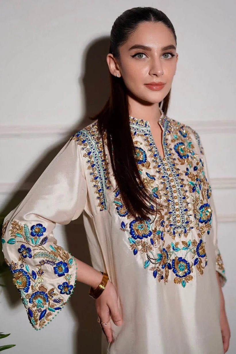 Alizey Saad Raw Silk Hand Embellished 3 Piece Dress