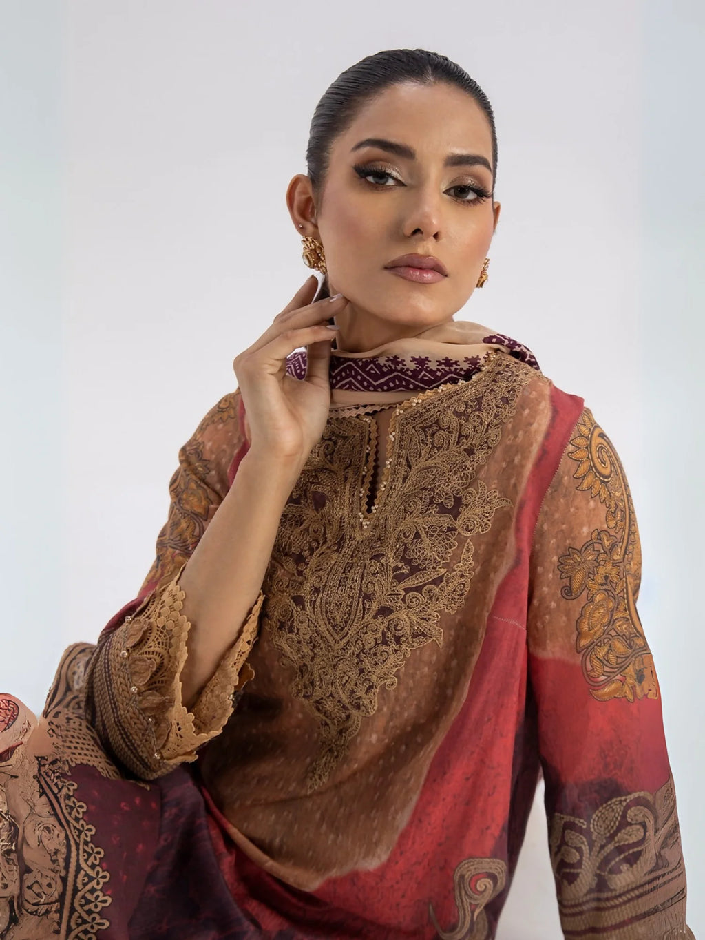 Original Factory Leftover Sana Safinaz Digital Print Lawn 3 Piece Dress